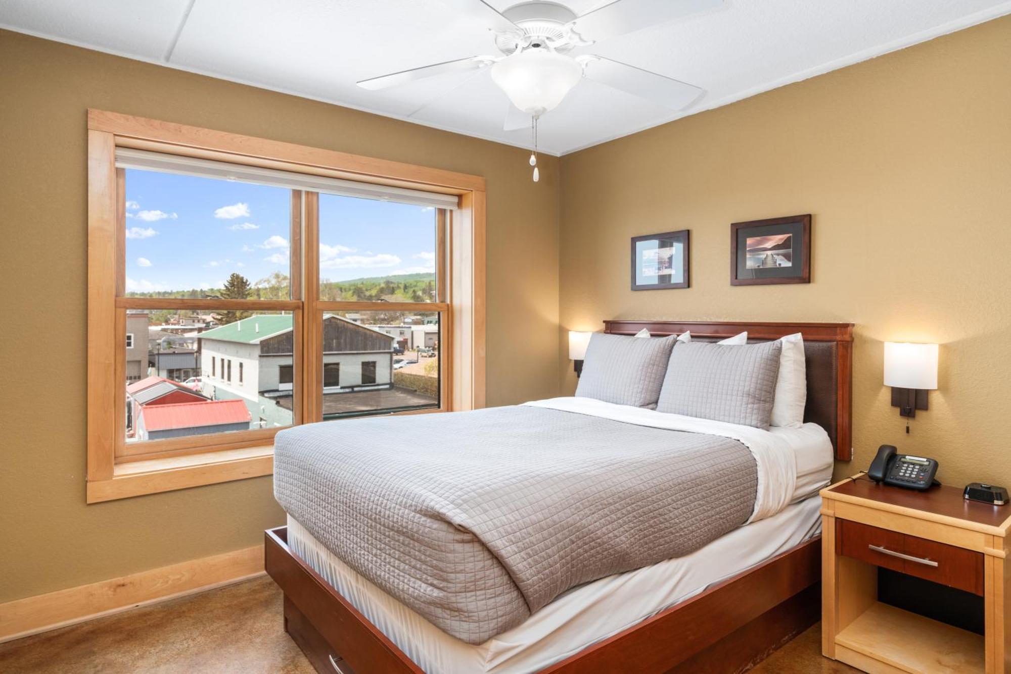 East Bay Suites Grand Marais Extérieur photo